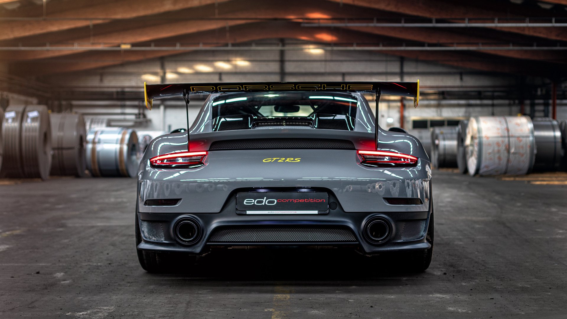 爱游戏电竞全站-特斯·冯·迪克：在紧张的比赛环境下仍保持冷静，为南非队带来稳定性